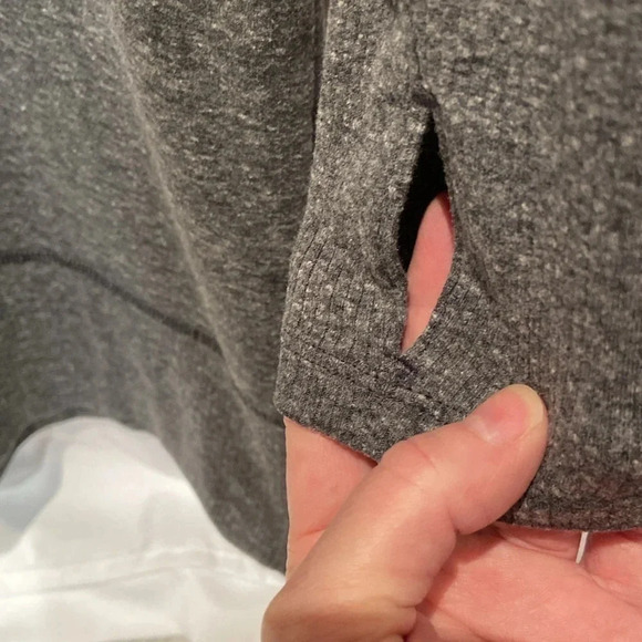 Athleta Bliss Hoodie Dress Women's Sze S Charcoal Gray Thumbhole + Ribbed Sleeve - Picture 6 of 8